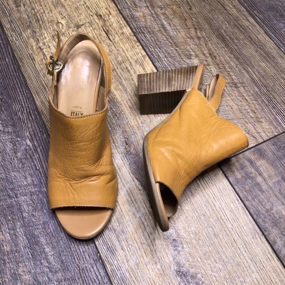 Seychelles Shoes - *Sale* Seychelles Sling Back Block Heeled Sandals Tan 7.5